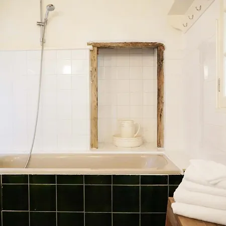 Bed & Breakfast Le Presbytere De Bugarach