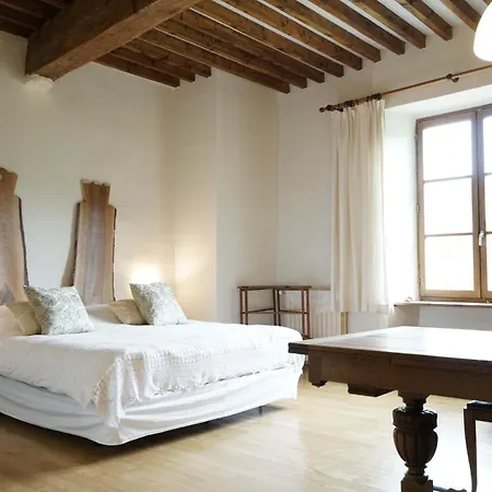 Le Presbytere De Bugarach