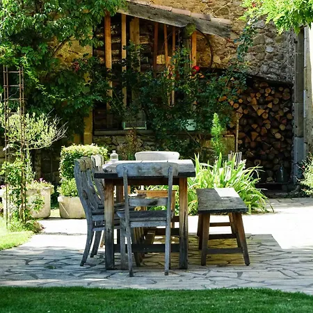 فندق مبيت وإفطار Le Presbytere De Bugarach