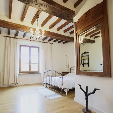 Bed and breakfast Le Presbytere De *